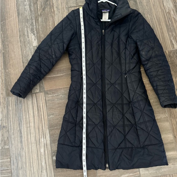 Patagonia Low Sky Parka Women’s size XS in black - Picture 8 of 10